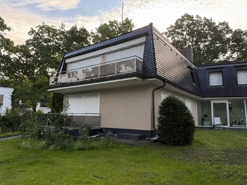 4-5 Zimmer Dachgeschosswohnung in einer Zweifamilienhausvilla am Grunewald — photo 1